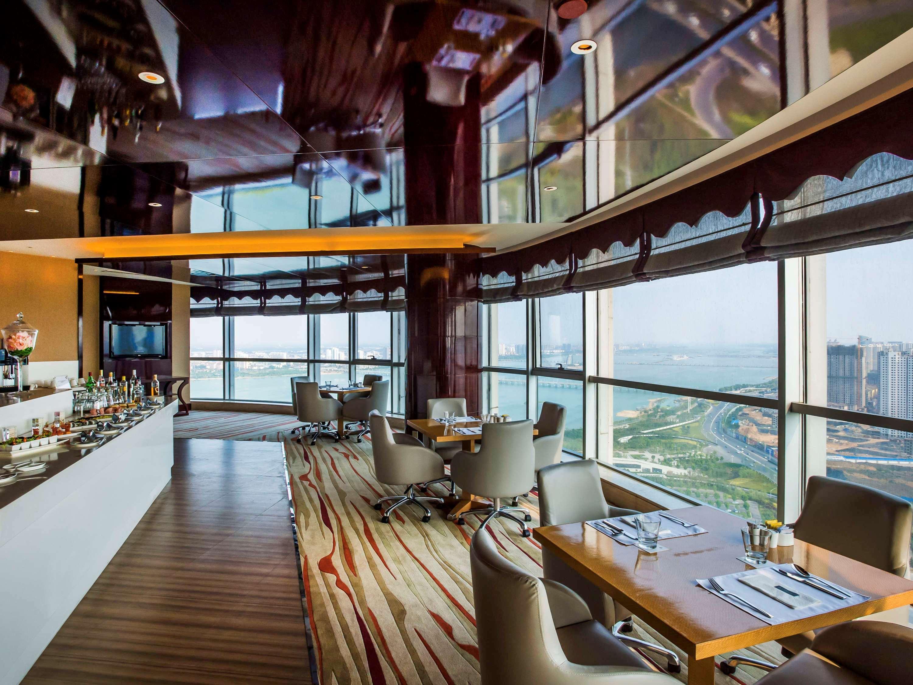 Pullman Linyi Lushang Exteriör bild